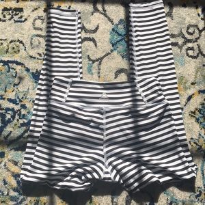 Reebok black and white stripe leggings